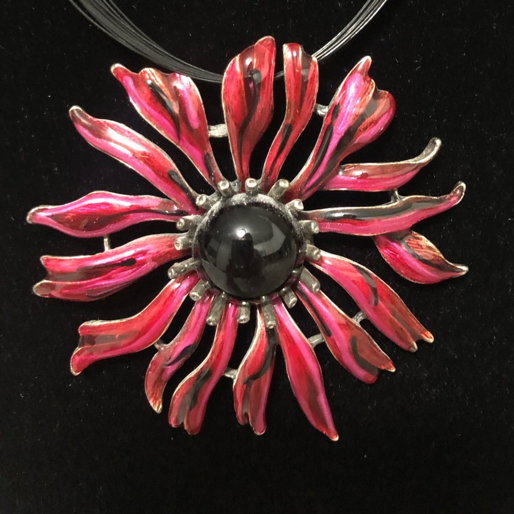 Chico’s enameled flower necklace
